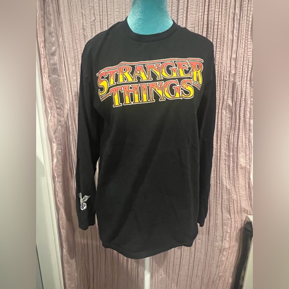 Stranger Things Graphic Black Tee